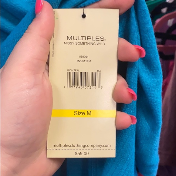 Teal Multiples top - Picture 2 of 3